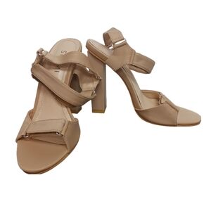 Simmi London Nude Beige Sandals Heels Shoes, Size US 5